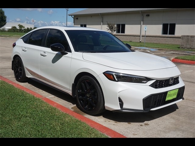 2026 Honda Civic Hatchback Sport's photo