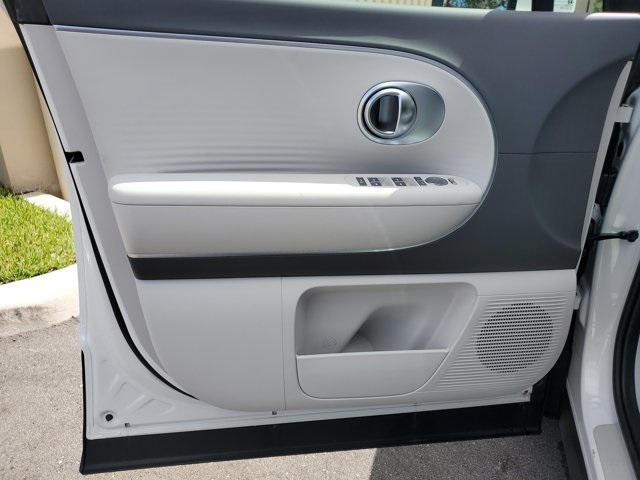 2026 Hyundai Ioniq SE photo 13