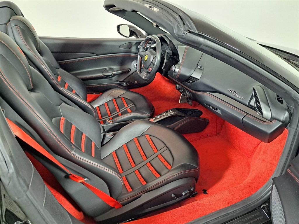 Certified Used 2018 Nero DS 1250 Ferrari Base image 7