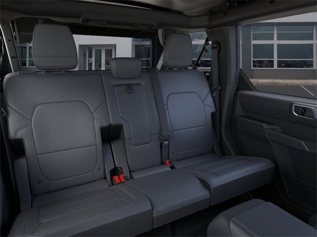 2025 Ford Bronco Badlands photo 11