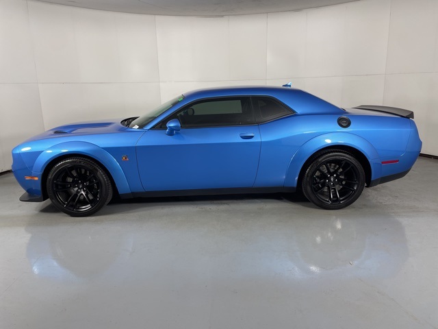 2023 Dodge Challenger R/T Scat Pack Widebody photo 5