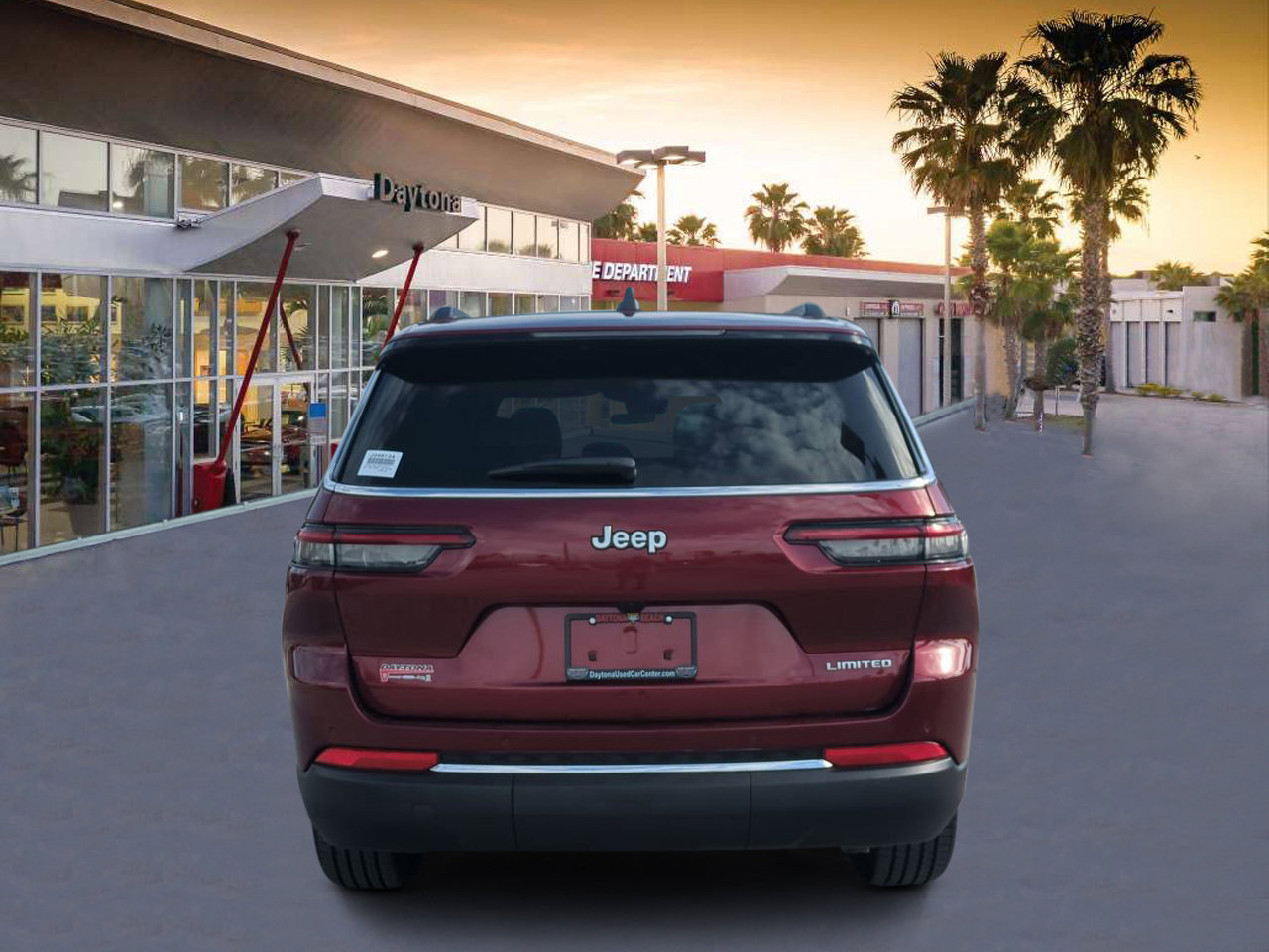 2025 Jeep Grand Cherokee Limited photo 4