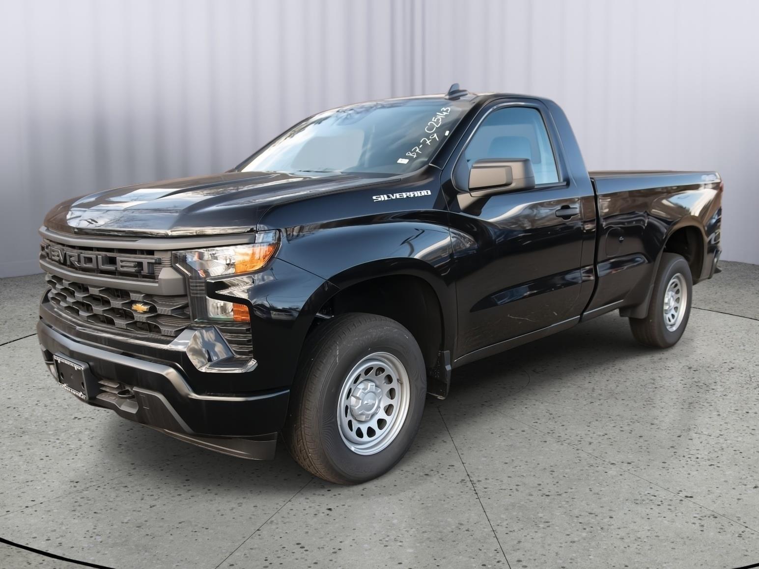 2025 Chevrolet Silverado 1500 photo 3