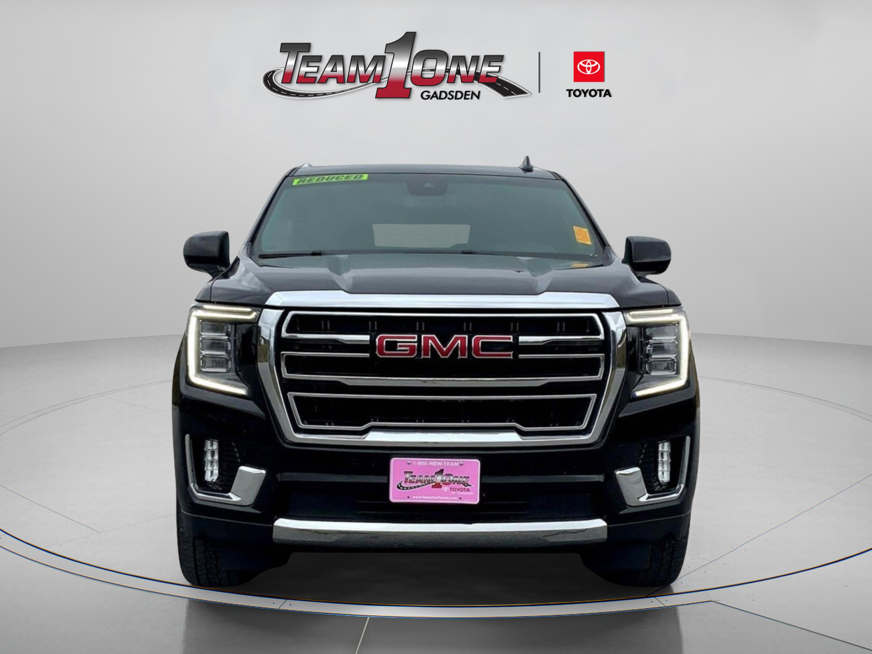 2023 Gmc Yukon SLT photo 2