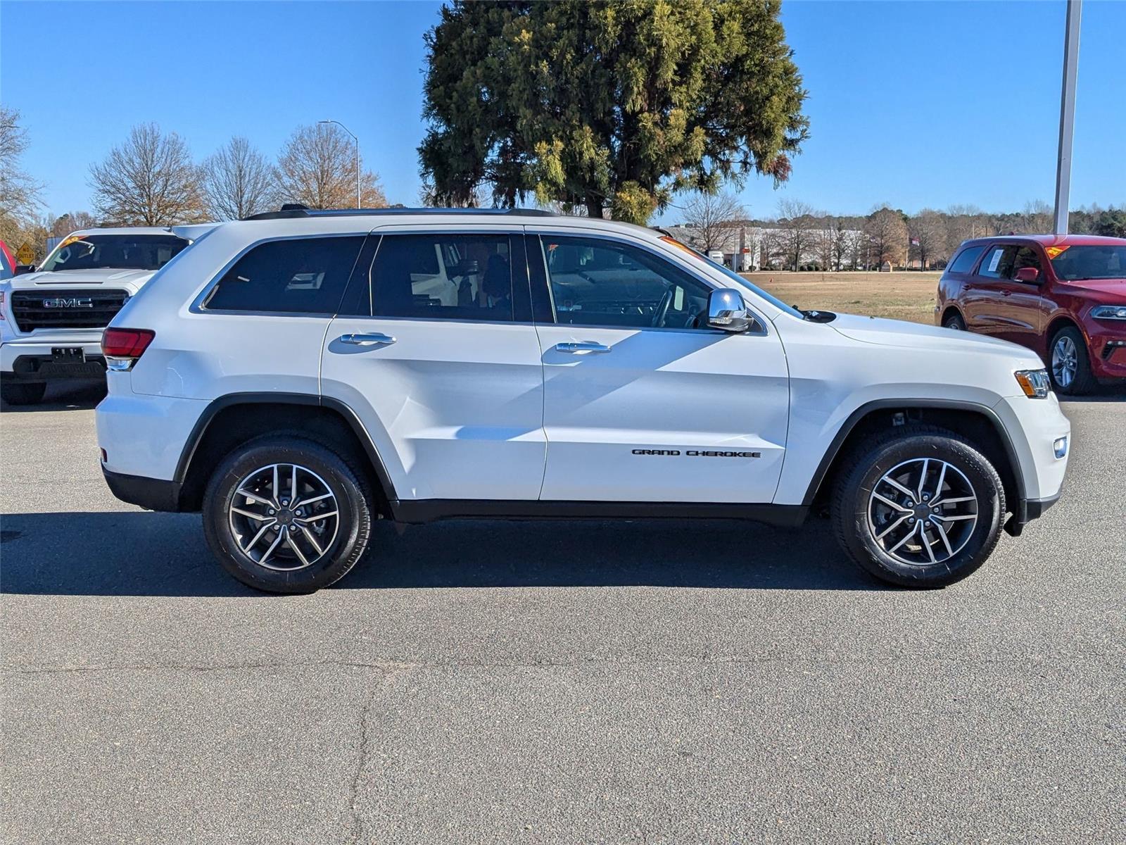 2021 Jeep Grand Cherokee Limited photo 3