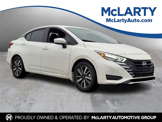 2025 Nissan Versa Sedan SV