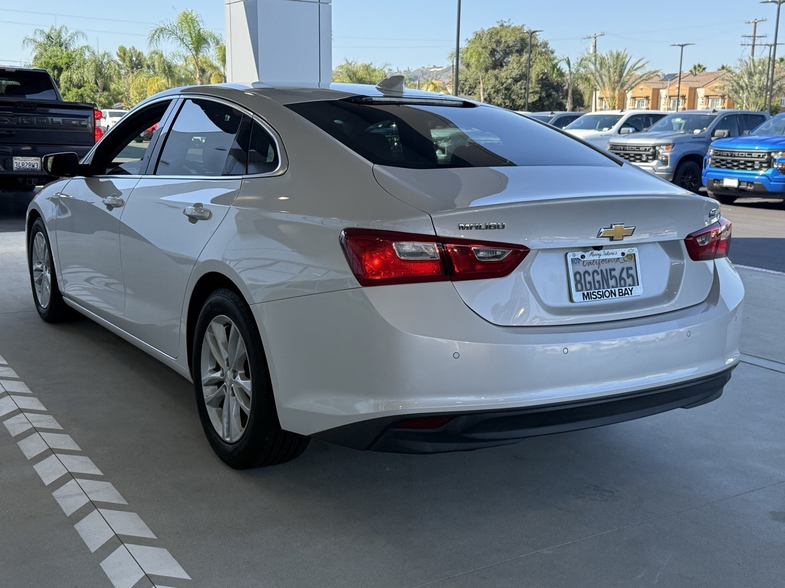 2018 Chevrolet Malibu Hybrid photo 4