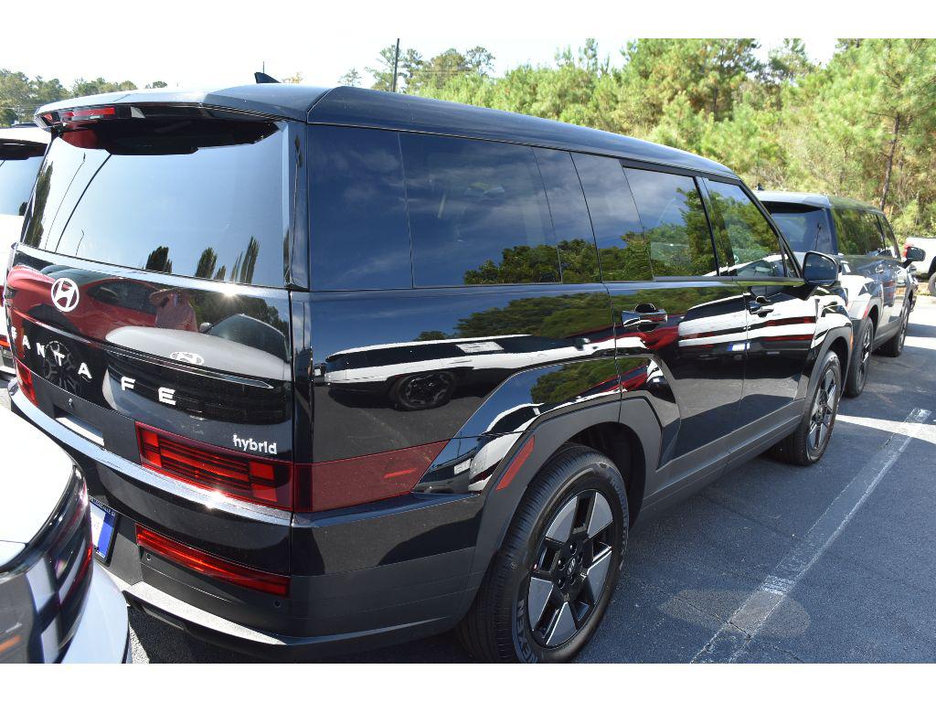 2026 Hyundai Santa Fe SE photo 2