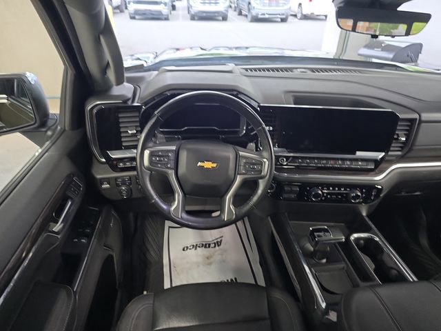 2023 Chevrolet Silverado 1500 LTZ photo 11