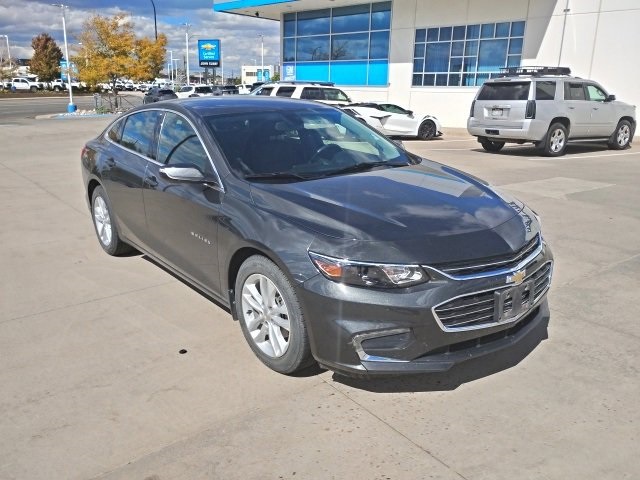2018 Chevrolet Malibu 1LT photo 3