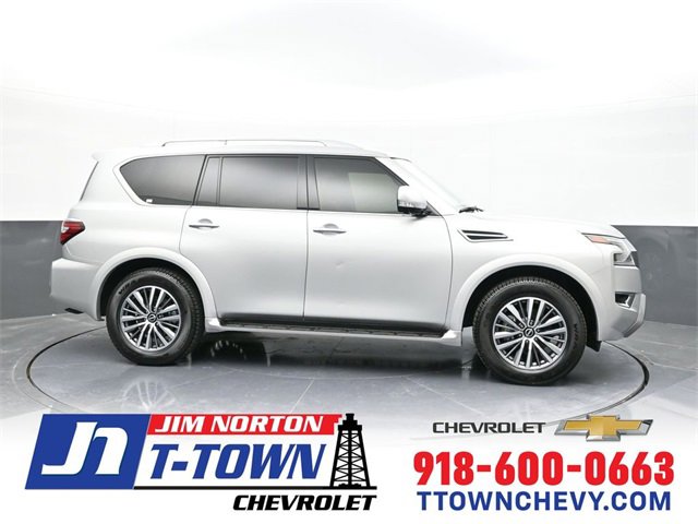 2024 Nissan Armada SL's photo