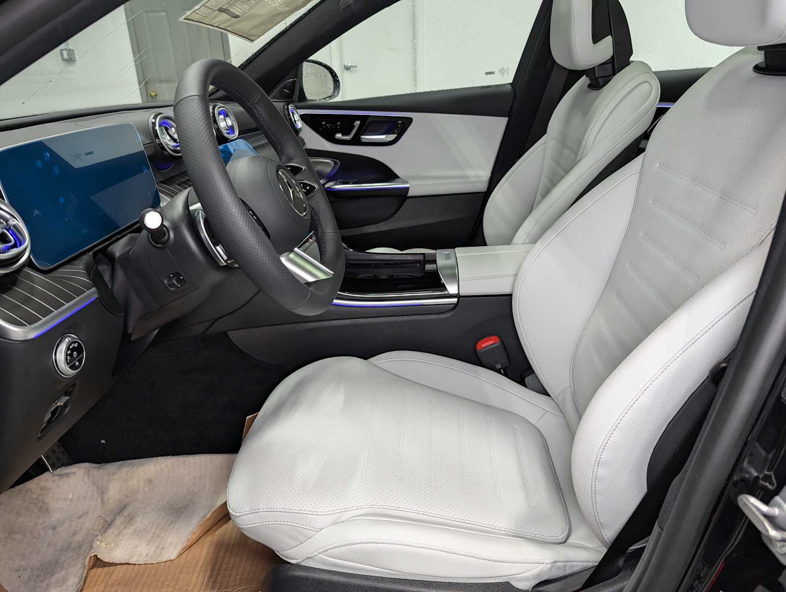 2025 Mercedes Benz C 300 photo 2