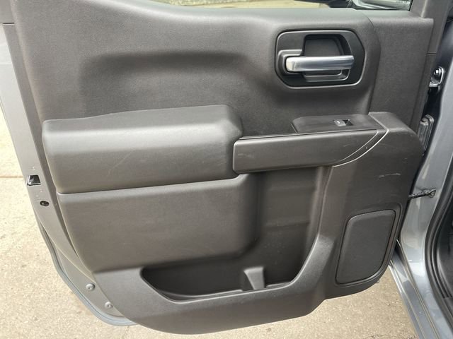 2020 Chevrolet Silverado 1500 LT photo 4