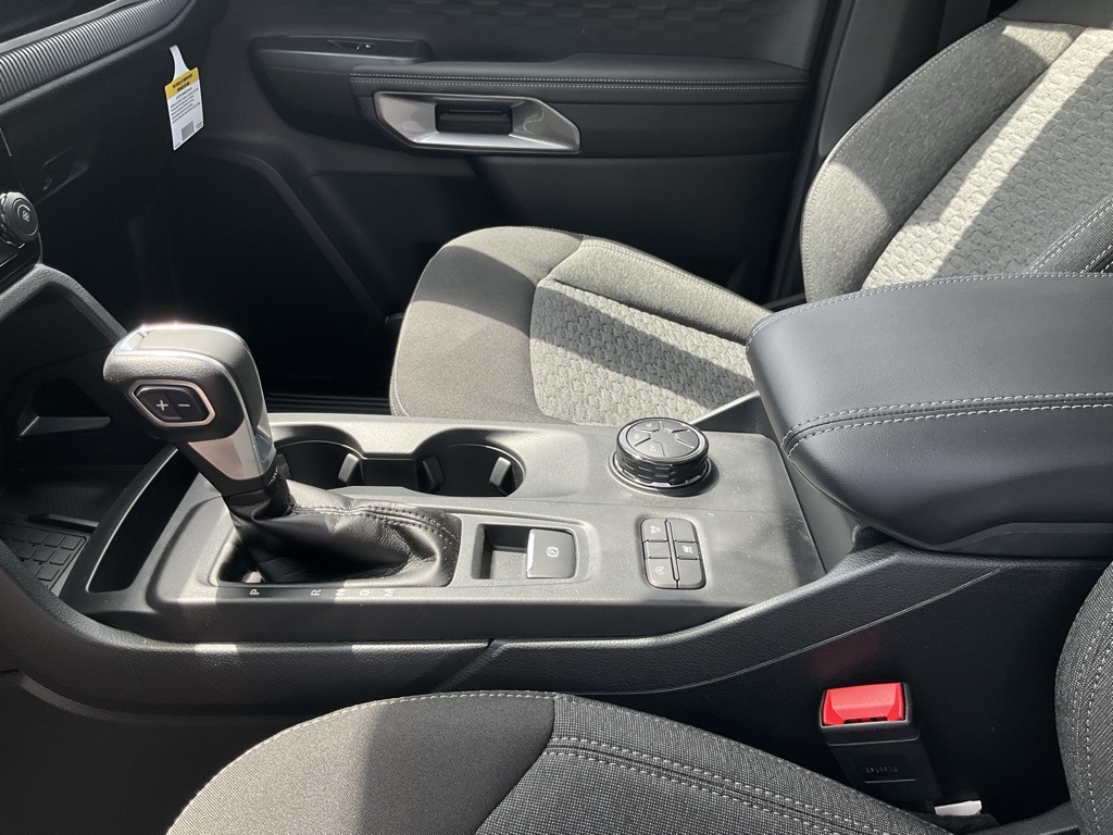 2025 Ford Ranger XLT photo 17