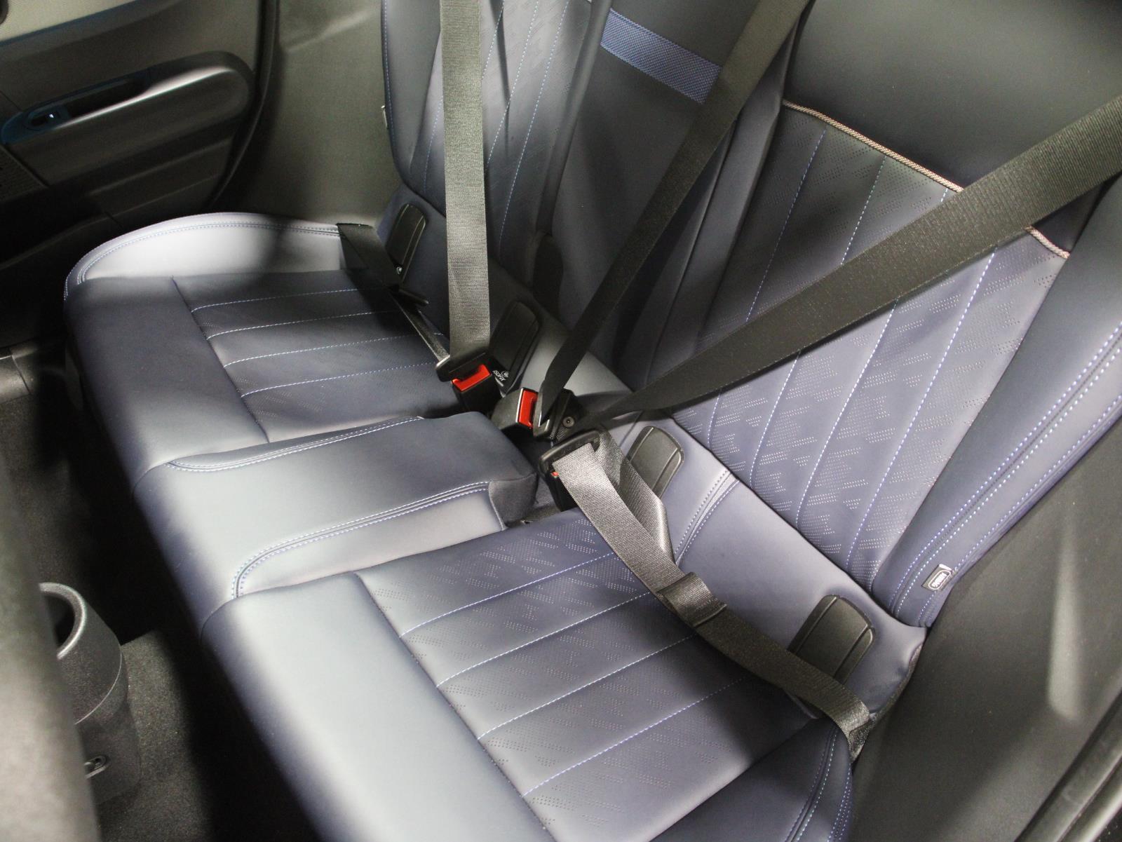 2025 Mini Cooper S Hardtop 4 Door photo 14