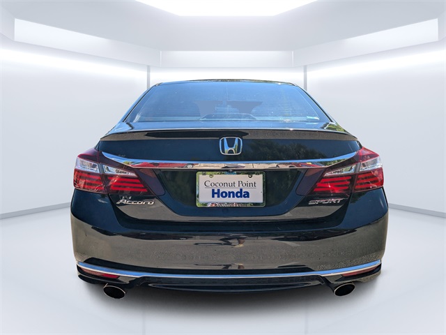 2016 Honda Accord Sport photo 4