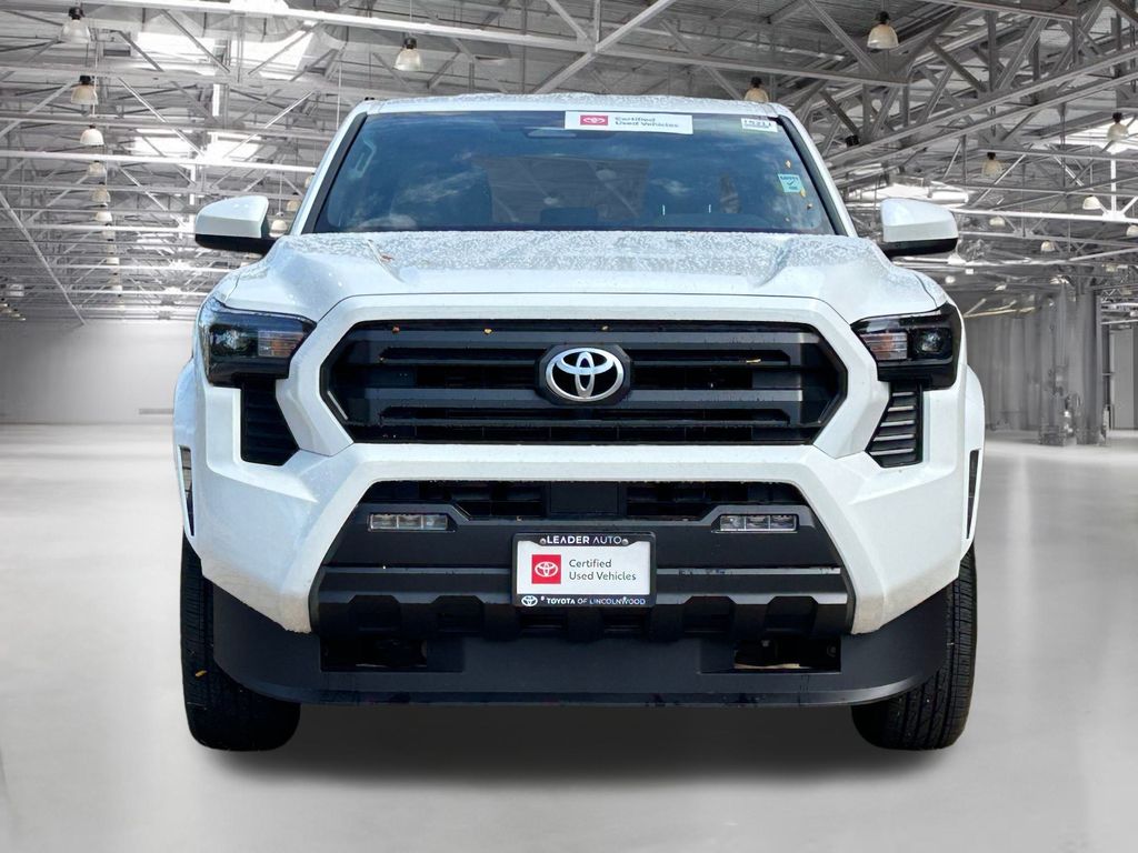2024 Toyota Tacoma SR5 photo 2
