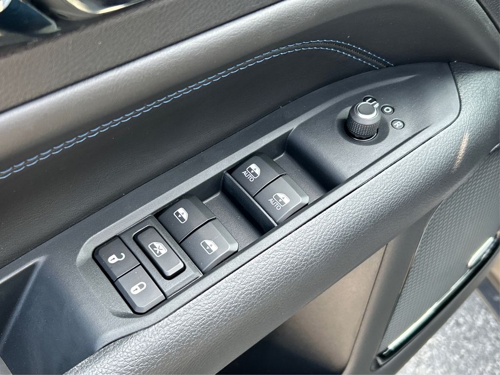 2025 Jeep Compass Limited photo 33