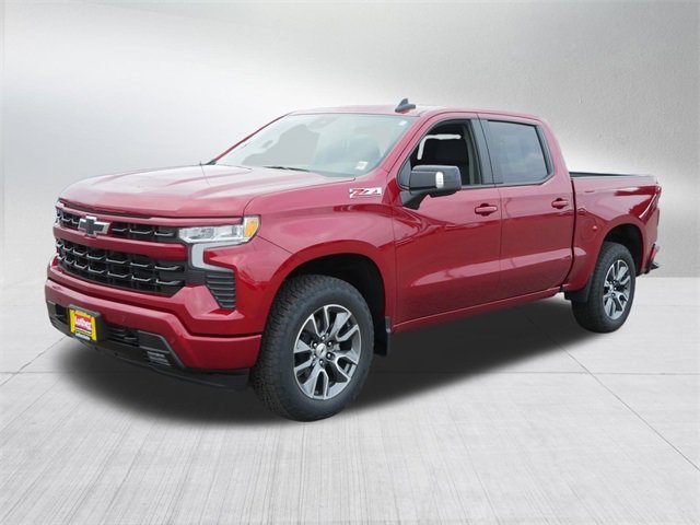 2024 Chevrolet Silverado 1500 RST photo 3