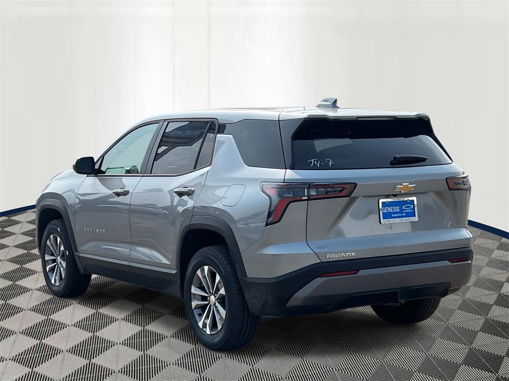 2026 Chevrolet Equinox LT photo 3