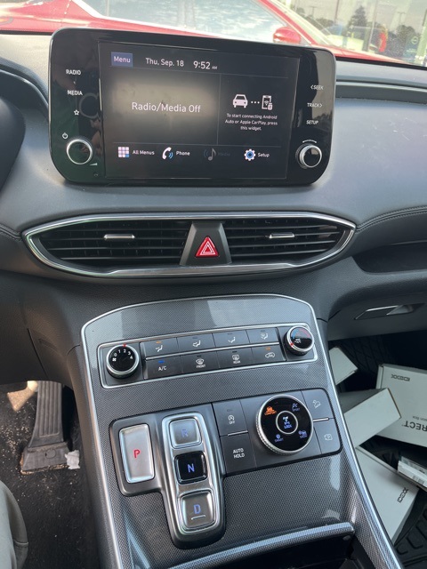 2023 Hyundai Santa Fe SE photo 9