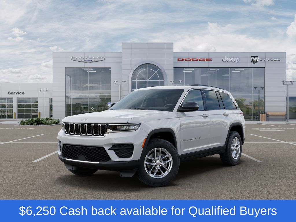 2025 Jeep Grand Cherokee Laredo's photo