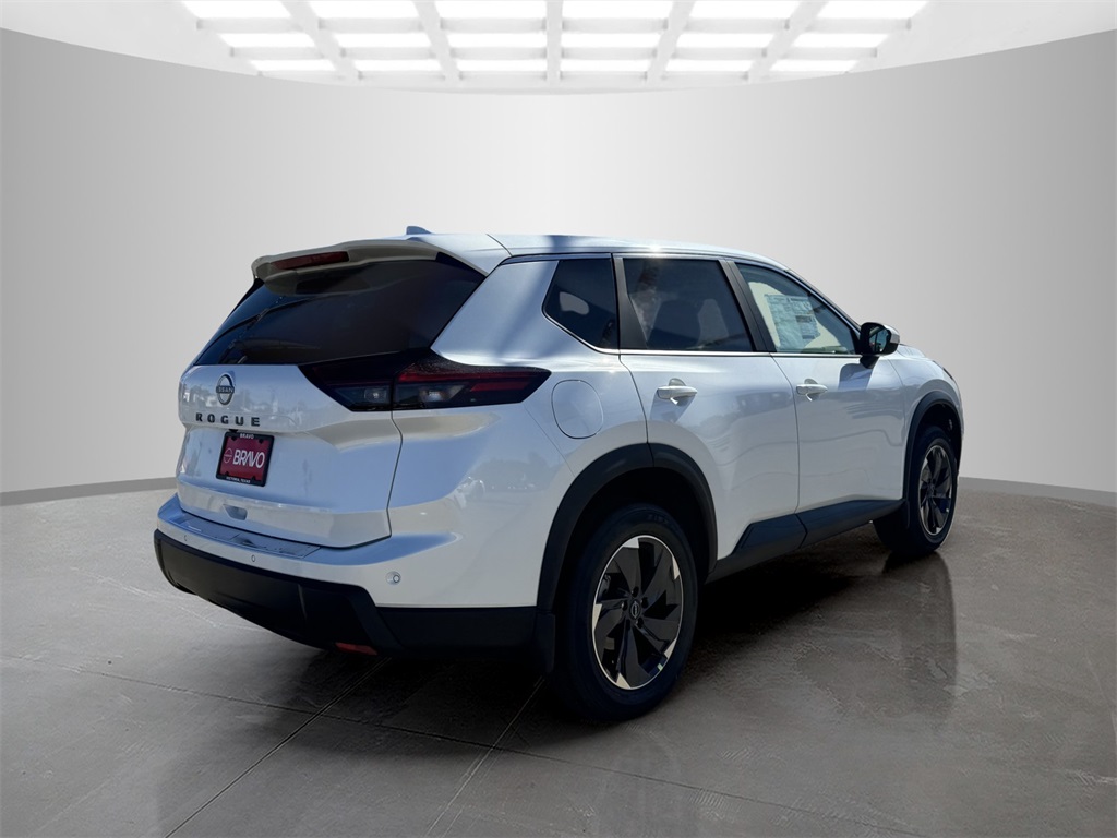 2025 Nissan Rogue SV photo 5