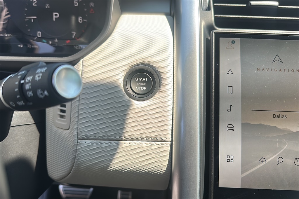 2025 Land Rover Discovery SE photo 20