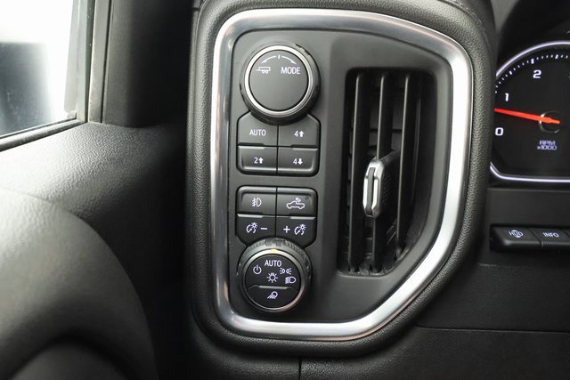 2022 Chevrolet Silverado 2500HD LTZ photo 20