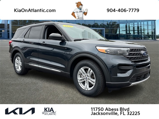 2022 Ford Explorer XLT's photo