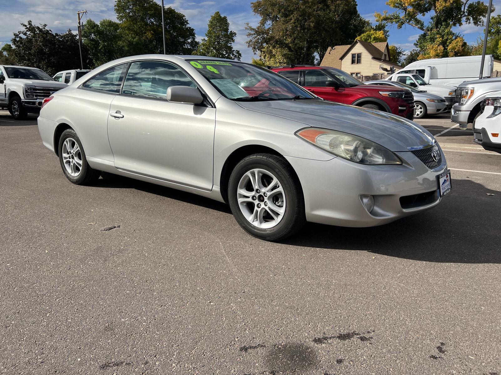 2004 Toyota Camry Solara SE photo 3