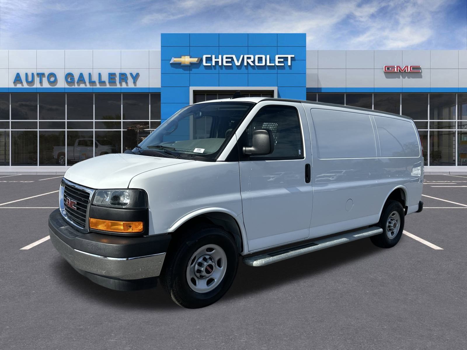 2024 GMC Savana Cargo Work Van's photo