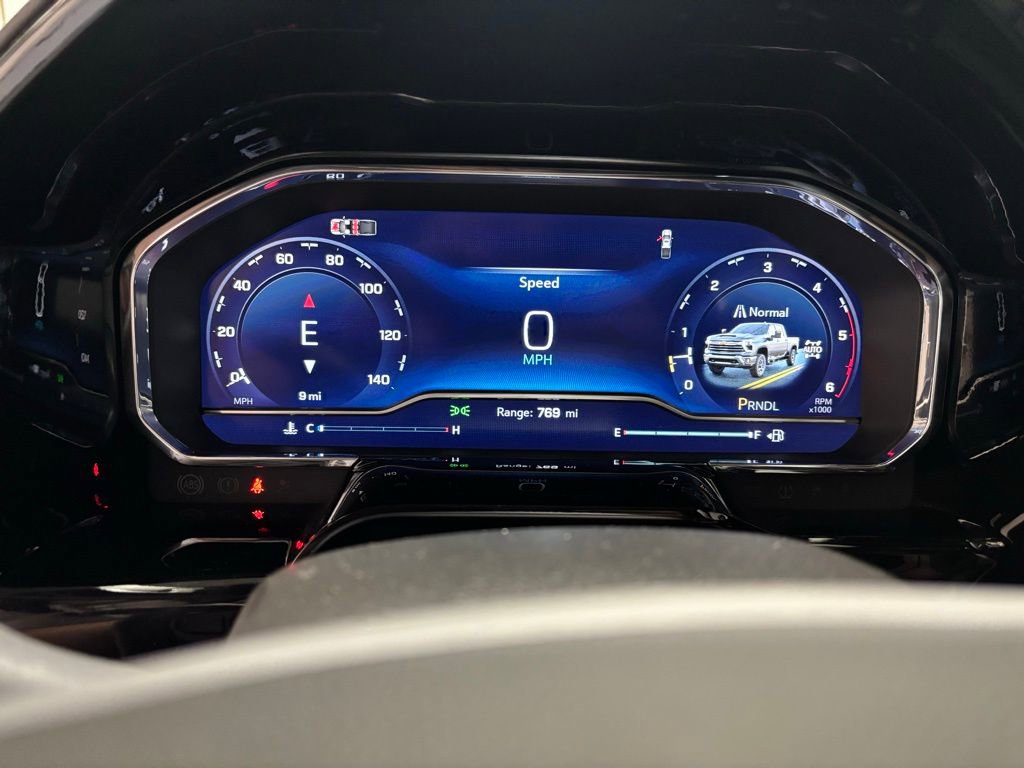 2025 Chevrolet Silverado 2500HD LTZ photo 14