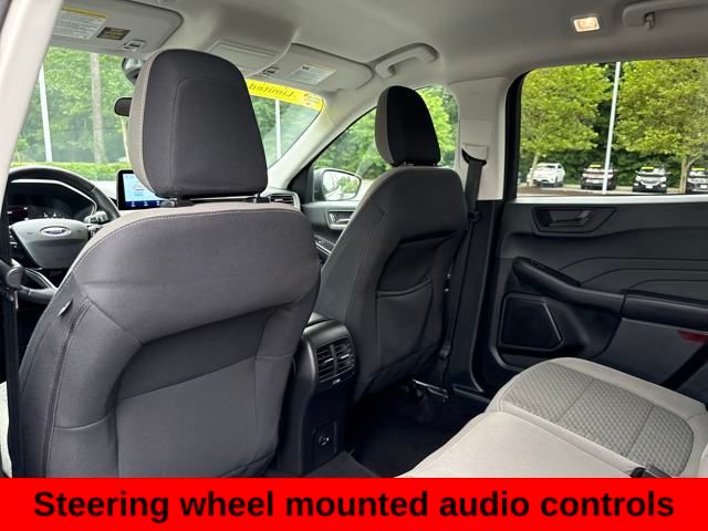 2022 Ford Escape SE photo 13