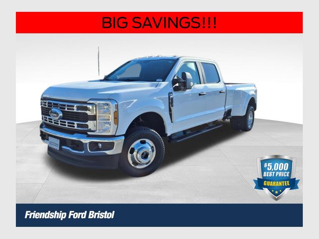 2026 Ford F-350 Base's photo