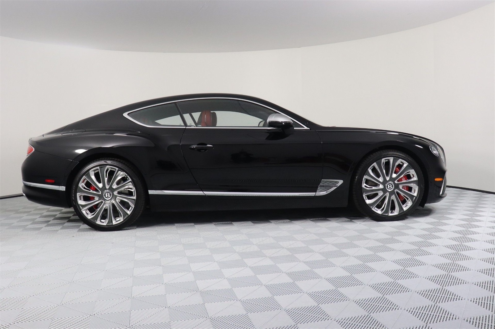 2024 Bentley Continental Mulliner W12 photo 4