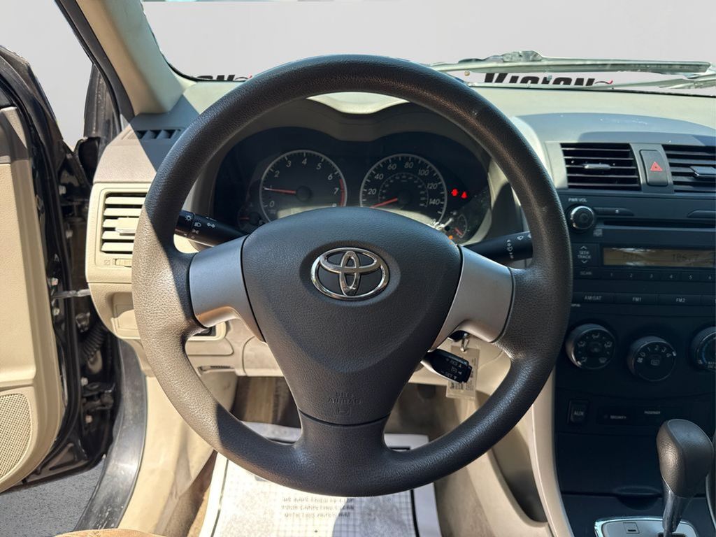 2010 Toyota Corolla Base photo 20