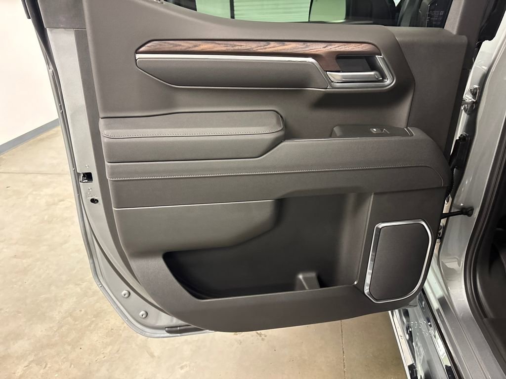 2026 Gmc Sierra 1500 SLT photo 36