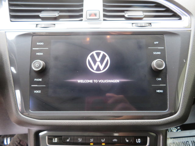 2021 Volkswagen Tiguan SE photo 23