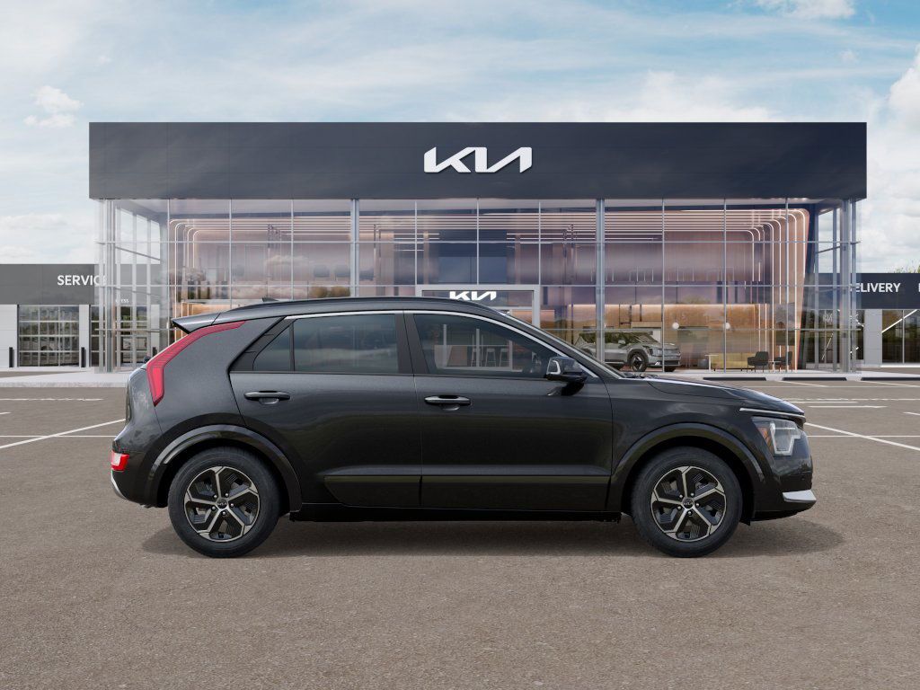 2025 Kia Niro SX Touring photo 6