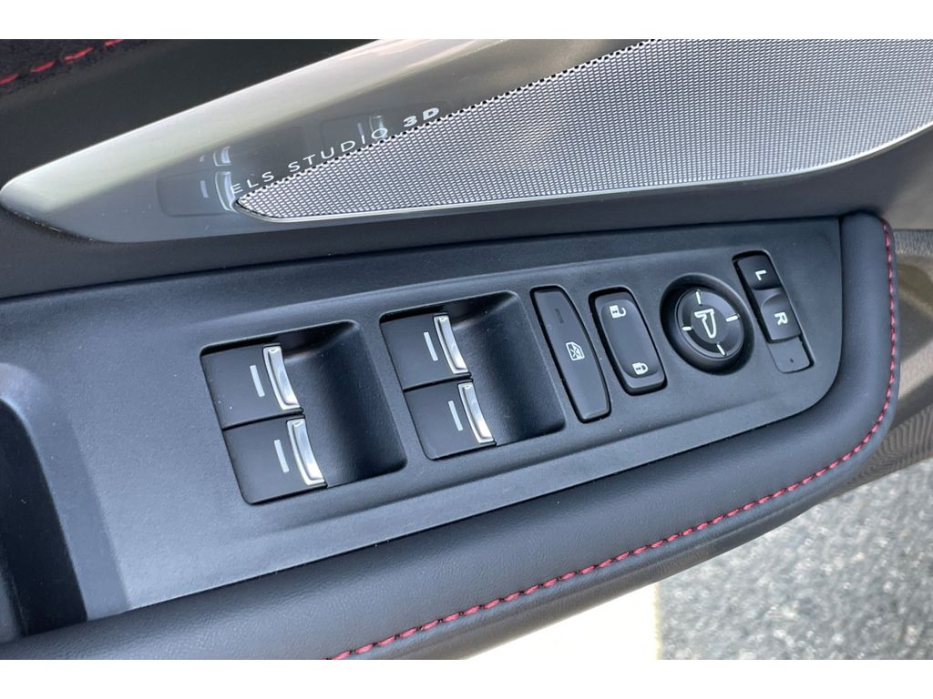 2023 Acura RDX A-Spec photo 10