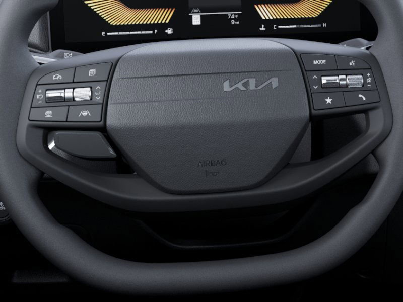 2025 Kia K4 LX photo 19