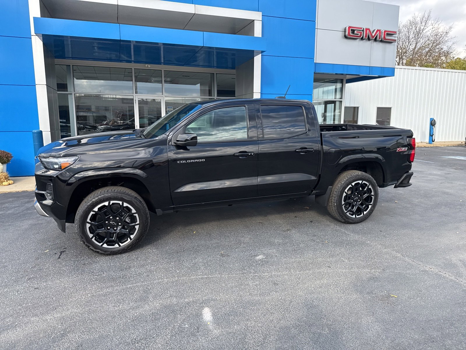 2026 Chevrolet Colorado Z71 photo 4