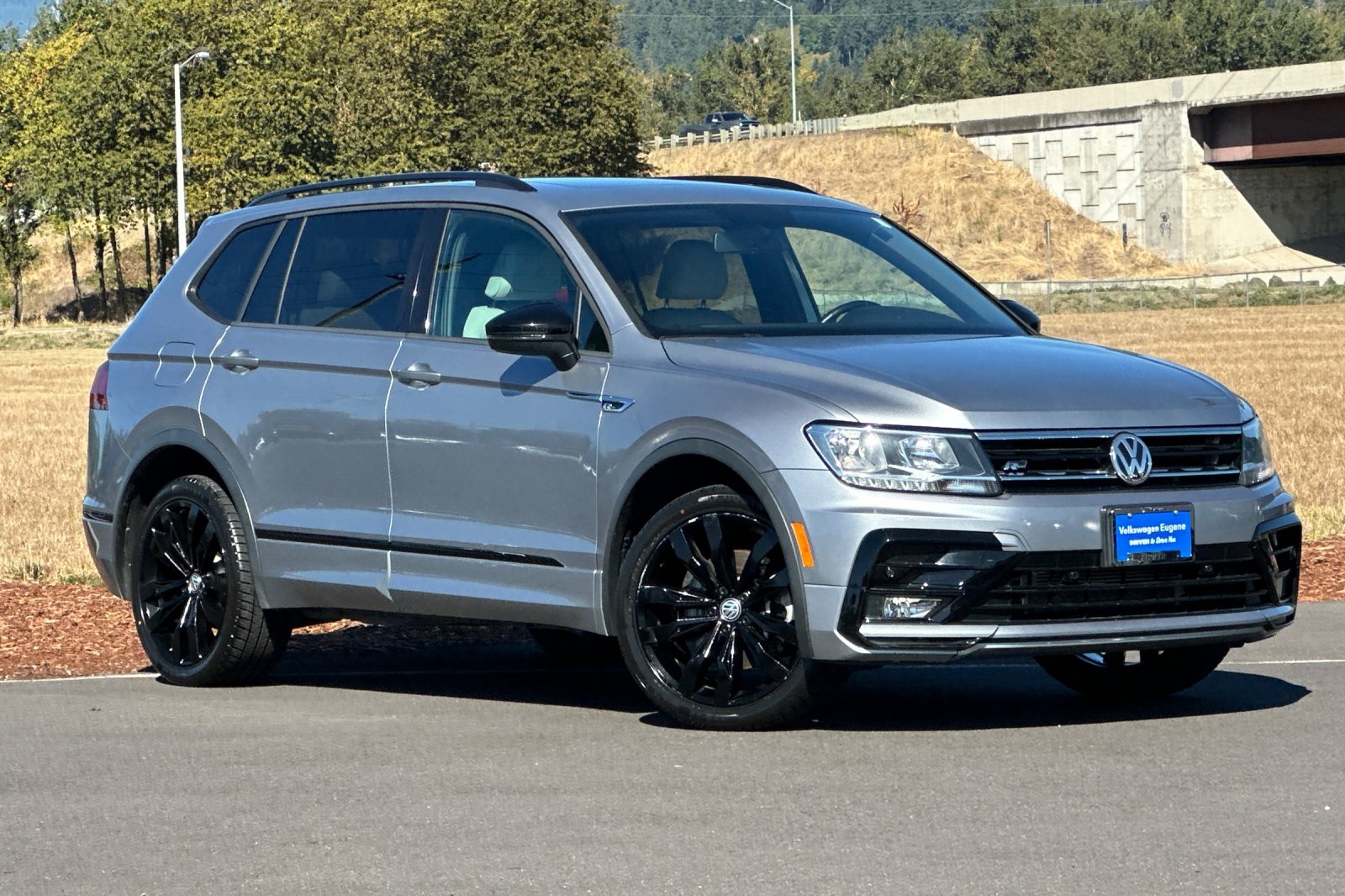2021 Volkswagen Tiguan SE R-LINE BLACK