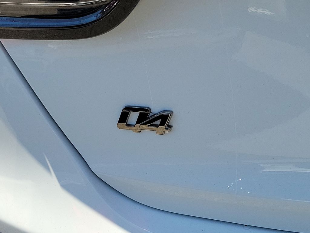 2024 Maserati Quattroporte Modena Q4 photo 19
