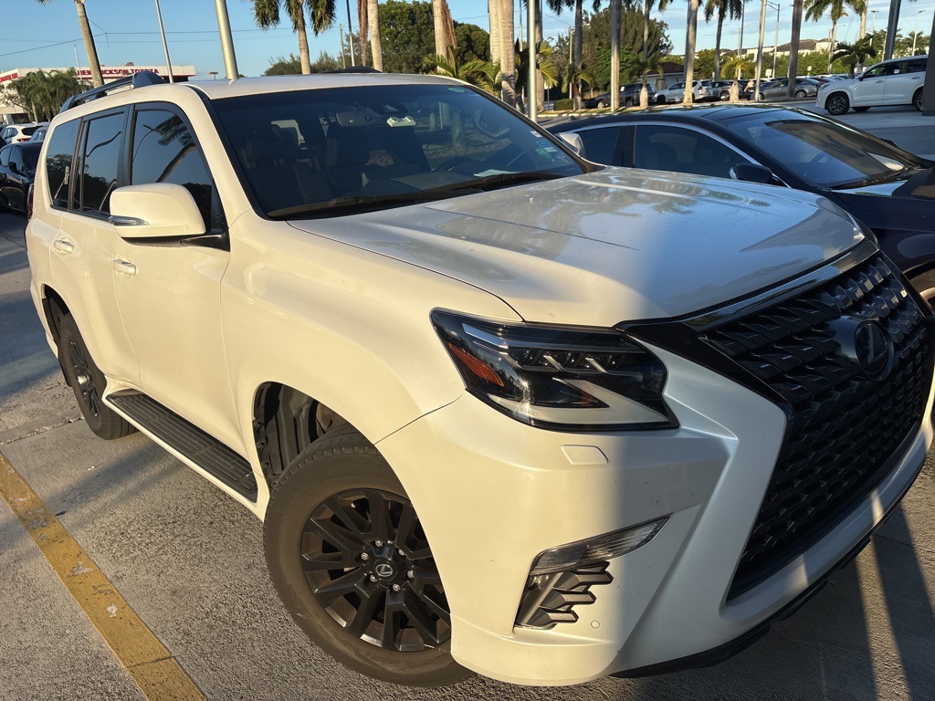 2022 Lexus GX Base's photo