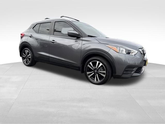2020 Nissan Kicks SV's photo