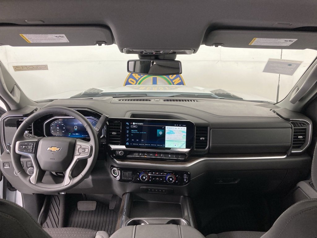 2026 Chevrolet Silverado 2500HD LT photo 5