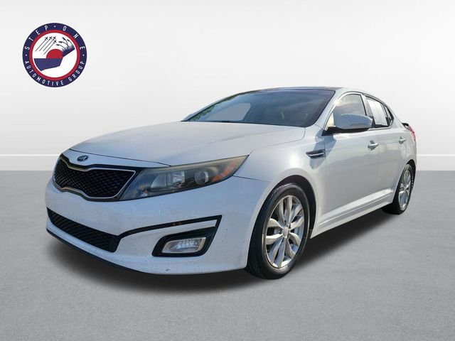 2015 Kia Optima EX photo 2
