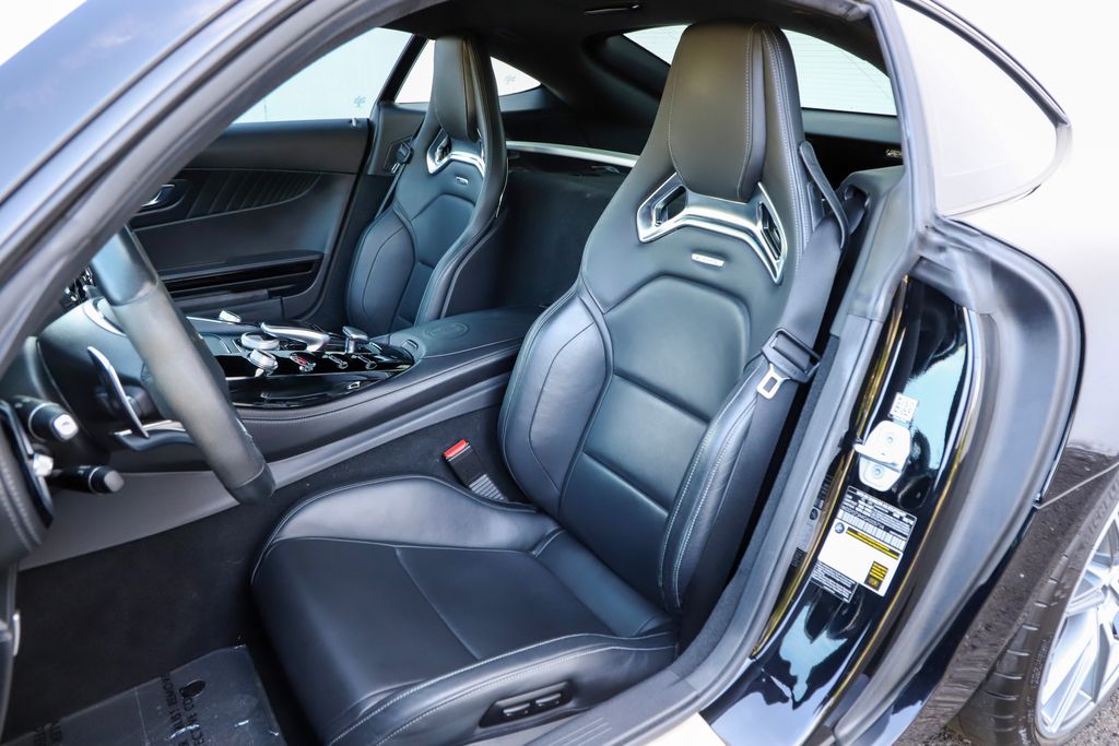 2016 Mercedes Benz S AMG photo 21
